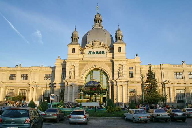 Львовский вокзал