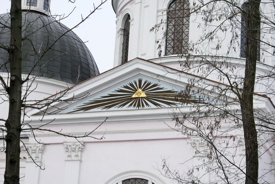 Черновцы достопримечательности Кафедральный собор сошествия Святого Духа фото